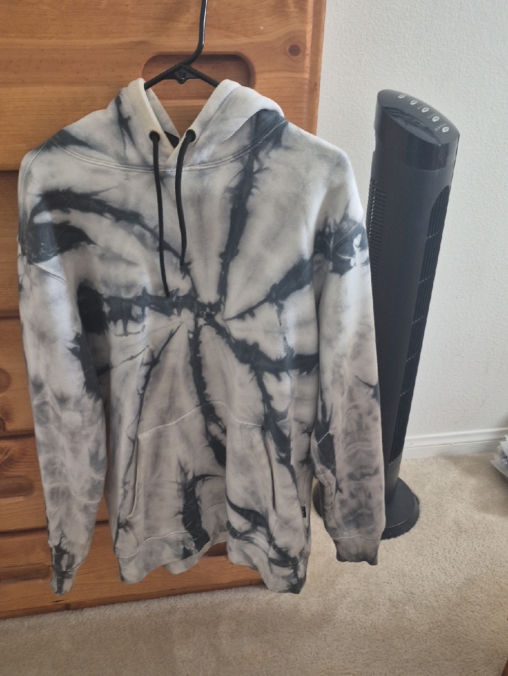 Tie-Dye Black & White Men's Hoodie Sweatshirt